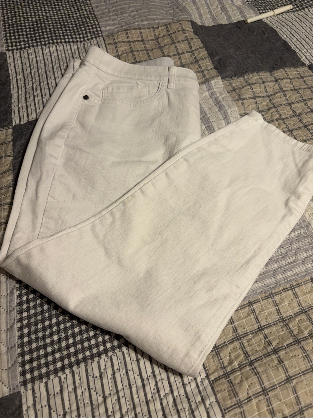 Christopher and Banks signature slimming pants  White